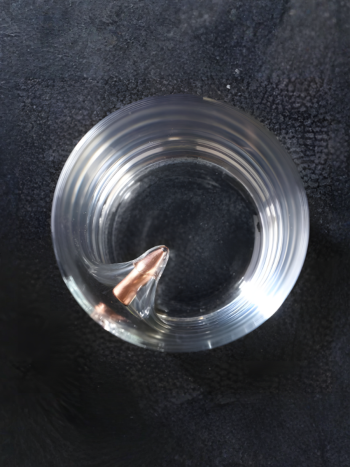 Бокал для виски "Непробиваемый" с пулей (объем 250 мл)