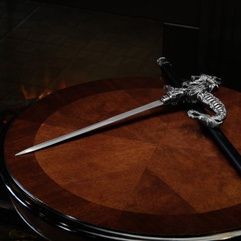 Сувенирная трость с кинжалом "Дракон" (86 см)
