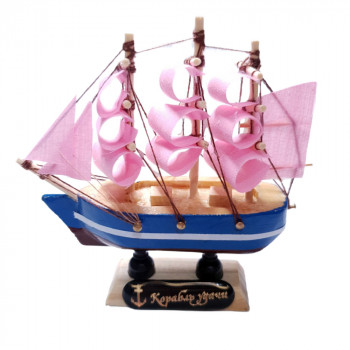 Сувенирный кораблик "Попутного ветра" (10 х 10 х 3 см)