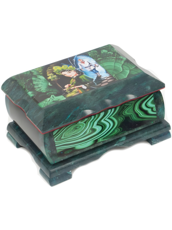 Шкатулка "Горная" из змеевика с оформлением под малахит (15 х 9 х 7 см)