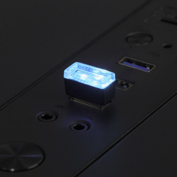Декоративная подсветка в авто белого цвета (от USB)