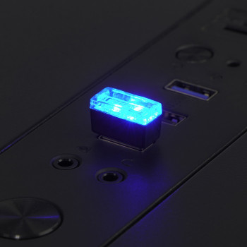 Декоративная подсветка в авто синего цвета (от USB)